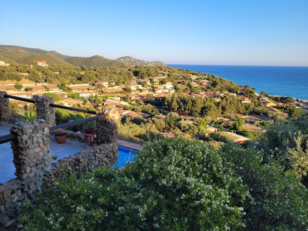 Villetta Con Piscina Panoramica Belvedere Mari Pintau Geremèas Екстериор снимка